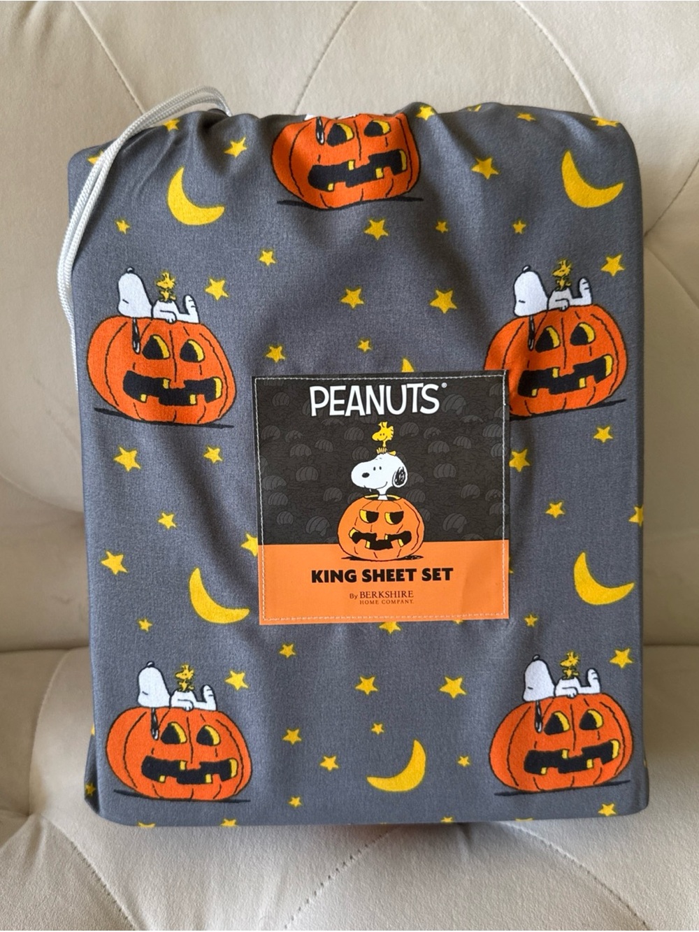 Berkshire Peanuts Halloween Snoopy Pumpkin King Sheet Set - Gray, Orange, Yellow